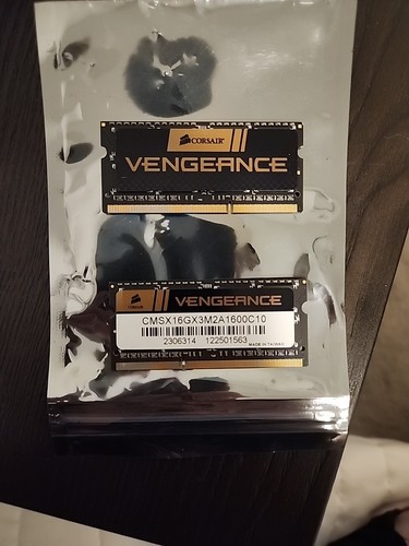Pack 16gb Corsair Vengeance ( 2 X 8gb | Dimm Ddr4-3200 ) | Cuotas sin interés