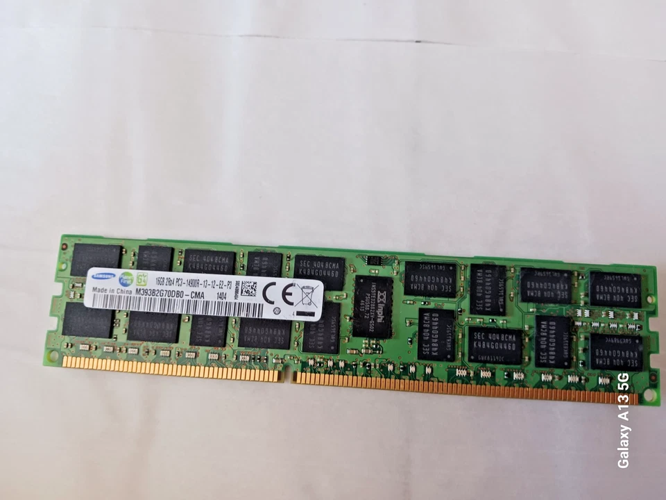 Samsung 16 Go (1 x 16Go) M393B2G70DB0-CMA  PC3-14900R DDR3-1866Mhz