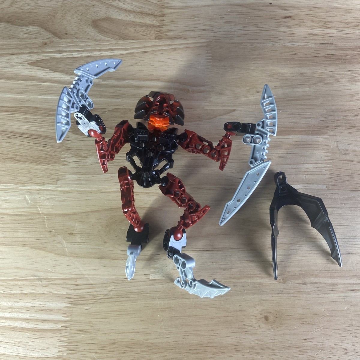 LEGO BIONICLE: Radiak (8947) Complete- No Manual Or Box Broken