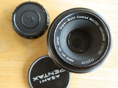 **PENTAX TAKUMAR 100mm F/4 SUPER MULTI-COATED MACRO LENS M42 SCREW MOUNT**