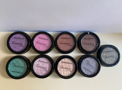 MARKWINS Eyeshadow 9 Beautiful Colors - Green, Purple, Pink, Brown, Silver