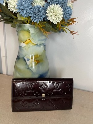 Louis Vuitton Vernis Monogram Sarah Wallet