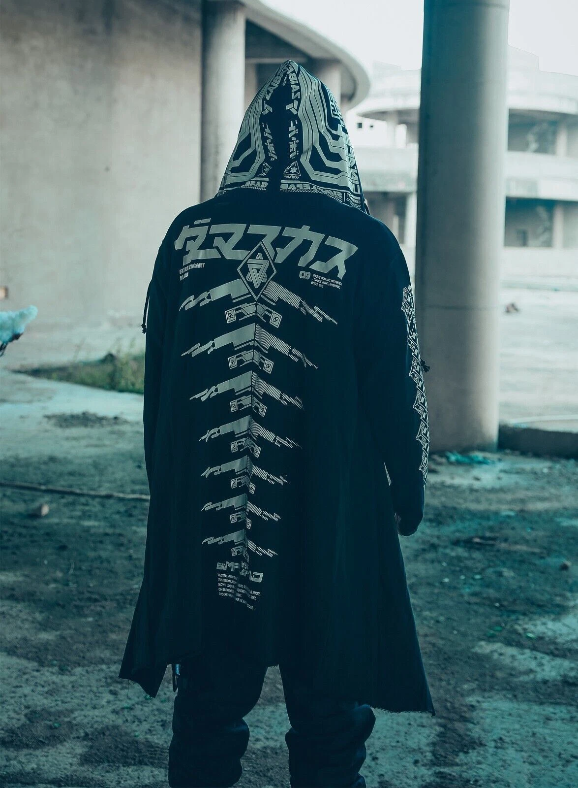 Niepce Unisex Cyber Alien Trench Coat Hooded Techwear Graphic Jacket
Opens in a new window or tab