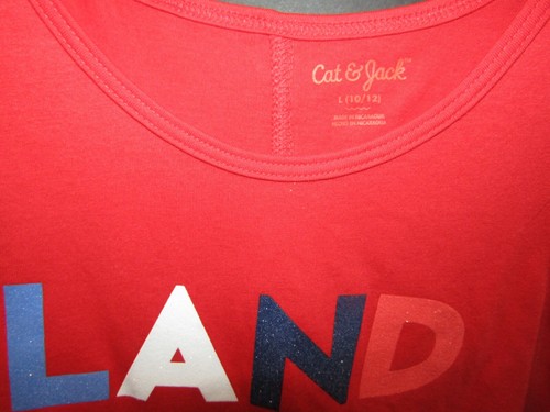 Camiseta sin mangas Cat & Jack Girls L 10/12 roja LAND OF THE FREE diseño patriótico brillante - Imagen 3 de 5