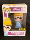 FUNKO POP DISNEY CINDERELLA #157 HOT TOPIC