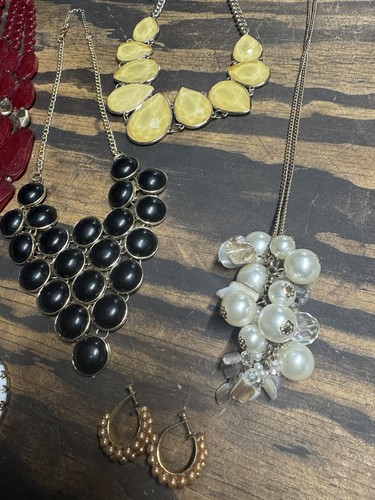 Vintage Schmuck Konvolut Halsketten Ohrringe Nachlass Fund - Bild 3 von 4