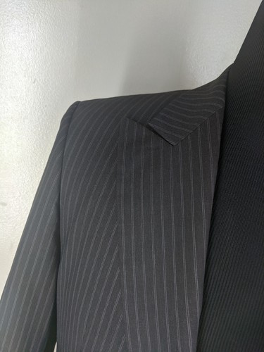 Joseph Abboud Peaked Lapel 100% Wool Suit Made In the USA 2 Btn 2 Vents 40 Reg - Picture 4 of 11
