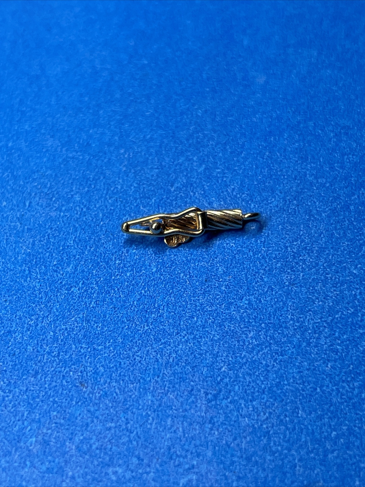 Picture 4 of 5