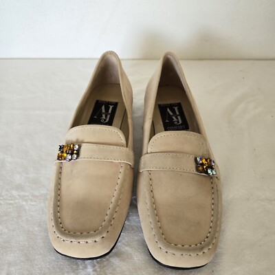AJ Valenci Cream Loafer With Rhinestone Accent Womens Size 5.5