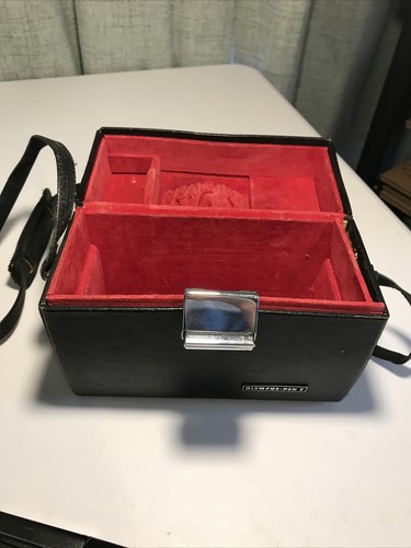 ¡Cámara réflex Bell & Howell con zoom con estuche de terciopelo rojo! De colección sin probar - Imagen 11 de 16