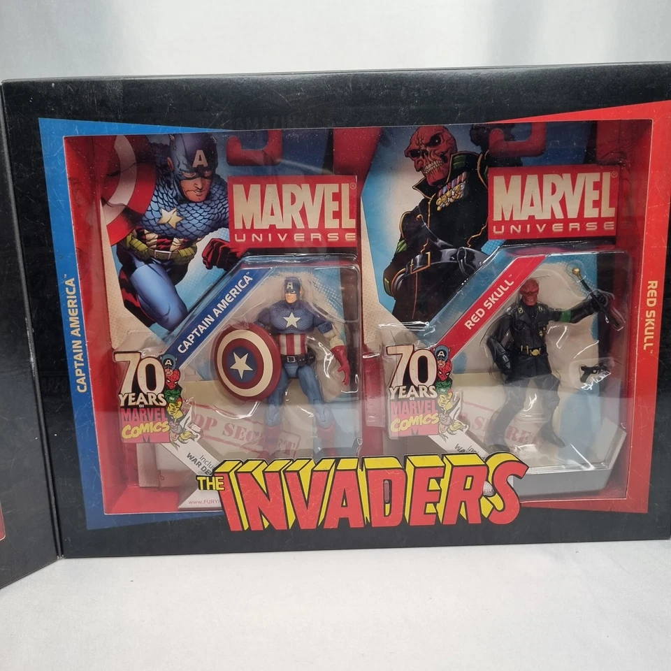 Figura de acción Marvel Universe SDCC 2009 70 años de Marvel The Invaders como nueva Foto 4 de 4