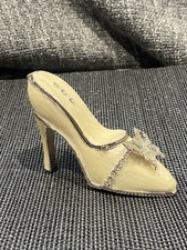 Pretty Shoe Trinket Box - Metal Storage Box With Lid In High Heel Shoe With Gems