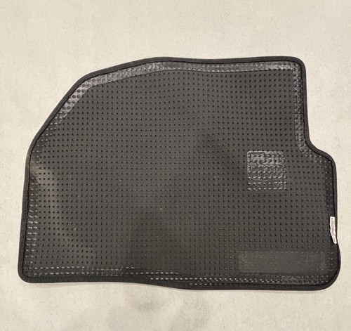 2019-2023 GMC Sierra Crew Cab Denali Carpet Floor Mats Set OEM 84556838 - Picture 4 of 16