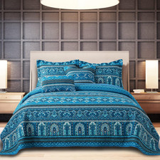 Lightweight Reversible Cotton California King Quilt Set, 3-Piece Boho Design