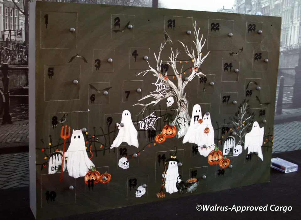 POTTERY BARN SCARY SQUAD HALLOWEEN COUNTDOWN CALENDAR -NIB- BOO-COO FUN FOR KIDS - Image 2 of 4