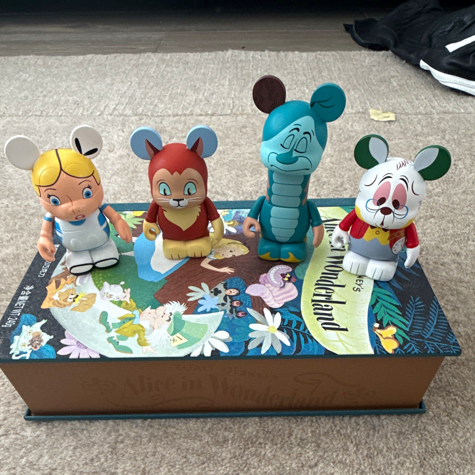 Vinylmation Disney Alice in Wonderland Figurines Set 2012 Contemporary