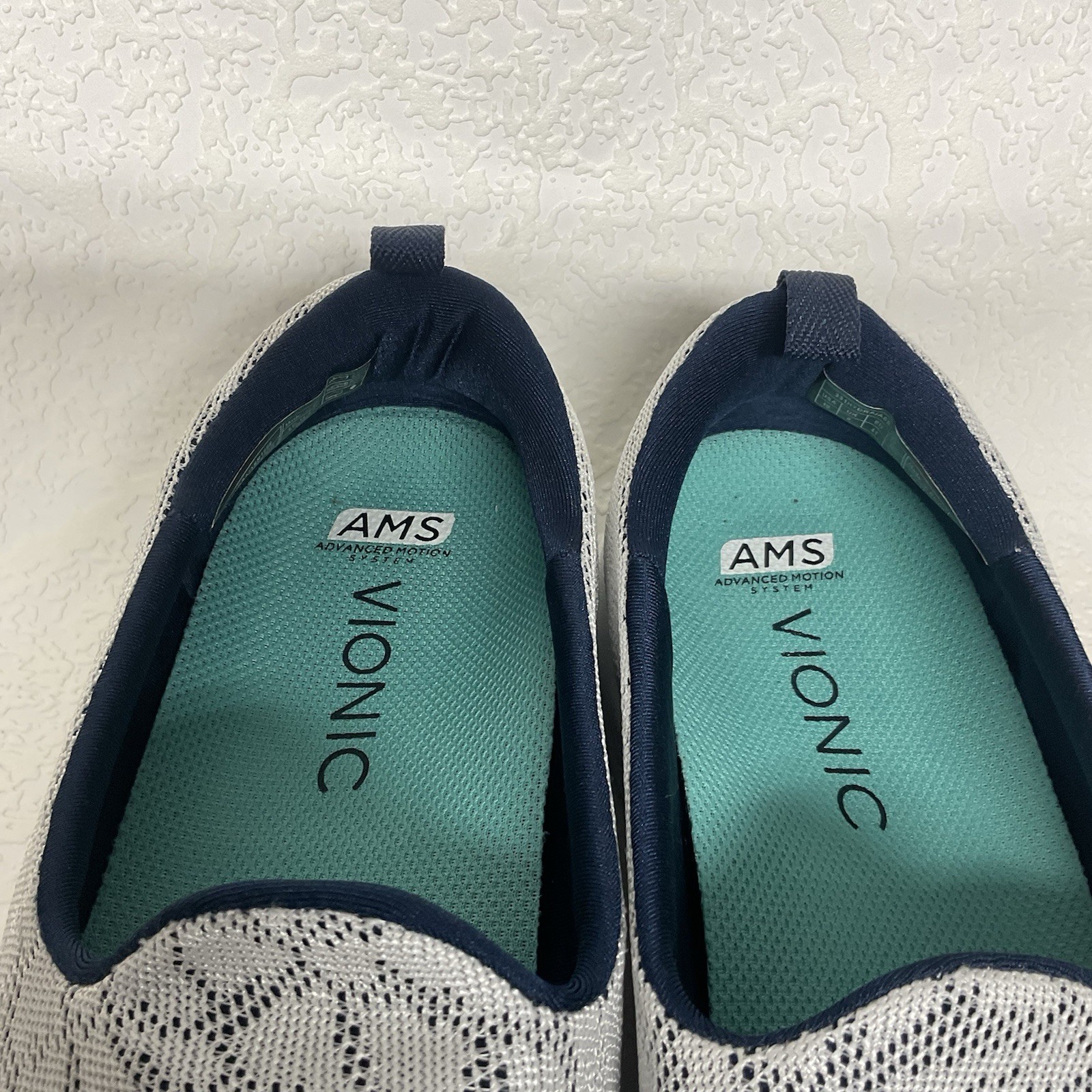 Vionic AMS Hydra White Walking Comfort Sneakers Slip On  Womens Sz 10 image 5