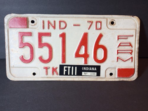 1970 Indiana Farm Truck License Plate White with Red Letters - Bild 1 von 2