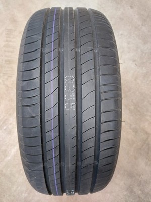 1x 215/45 R17 9Y  Maxxis Premitra HP6* - DOT 1323