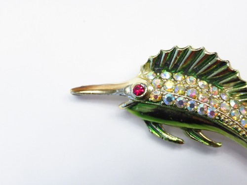 Spilla vintage smalto strass pesce marlin pesce spada nautica mare stravagante - Foto 3 di 8