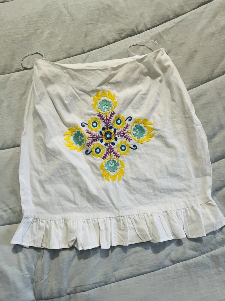 White mini skirt pretty little outlet thing