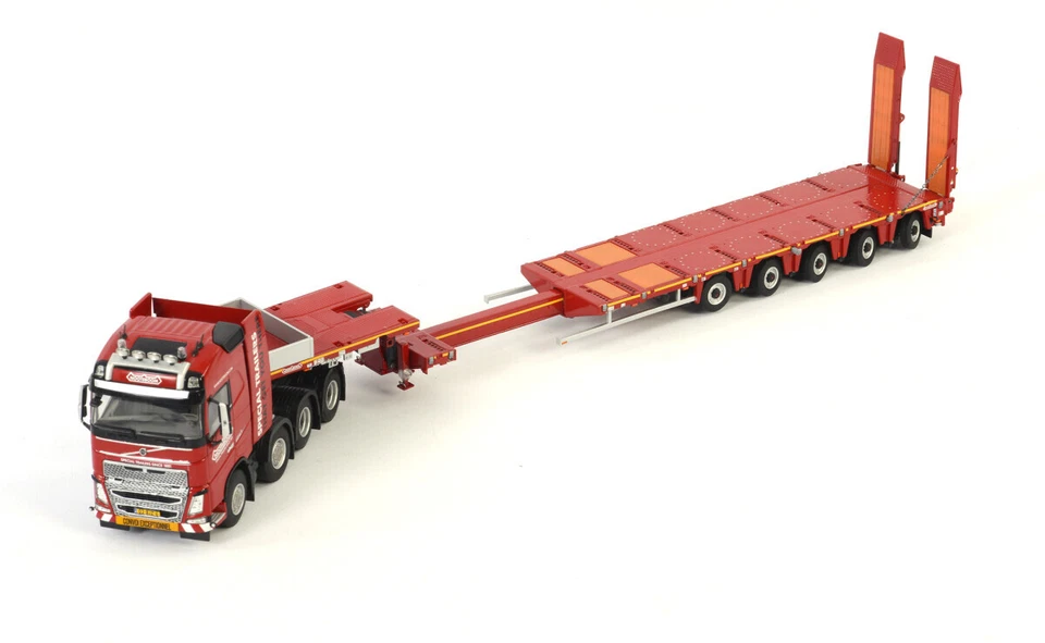 IMC Models 5855174 Mercedes Actros 6x4 Nooteboom  Low Loader 1:50 - Image 2 of 4
