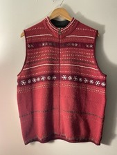Vintage Woolrich Ruby Red Embroidered Snowflake Holiday Wool Sweater Vest Sz Xl