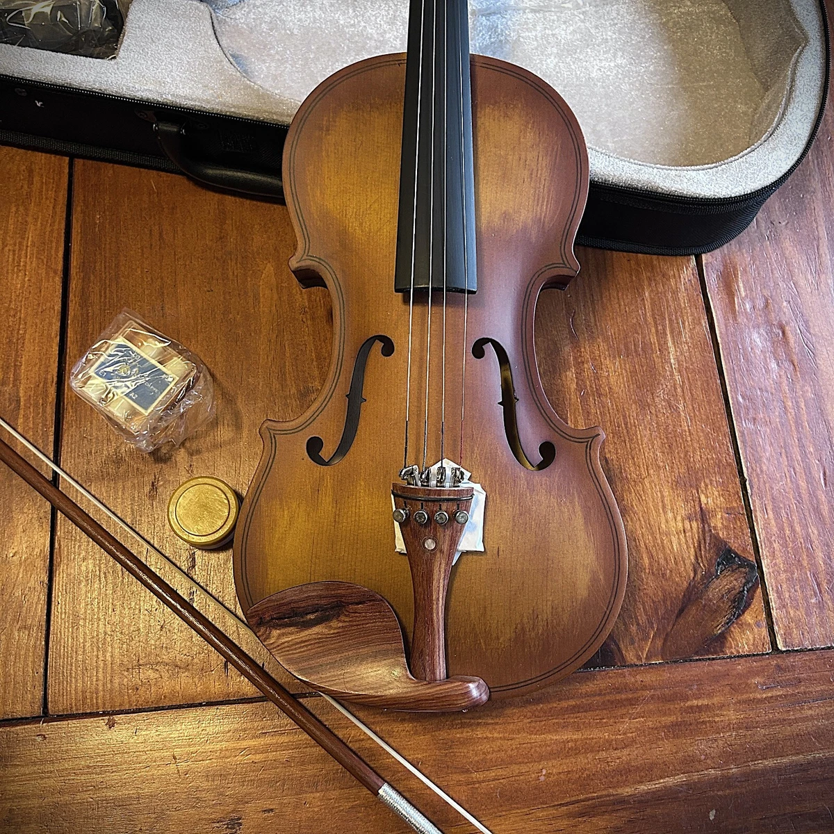 Violín tamaño completo 4/4 con magnífico acabado reliquia con estuche, arco y colofonia