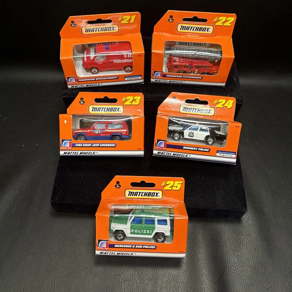 Matchbox 1998 NEW German Notfall Vehicles 21 22 23 24 25 Fire Truck Police 33500 - Image 2 of 4