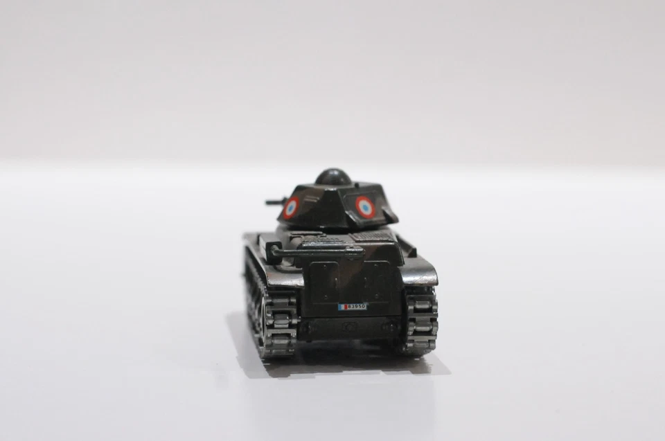 SOLIDO CHAR RENAULT R 35 TANK SCALE 1:50 DIECAST NO. 233 - Image 4 of 4