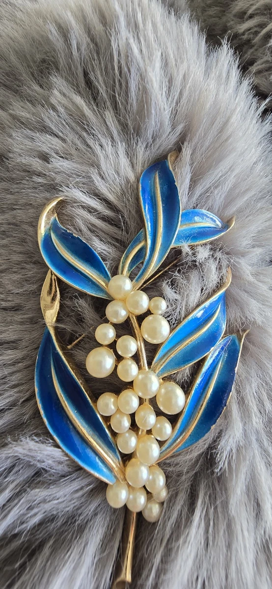 25+ Crown Trifari Pin Brooch for sale | Updated Oct 2026