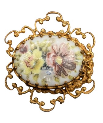 Vintage MIRIAM HASKELL Gold Tone Flower Flower Porcelain Brooch Pin *Read*