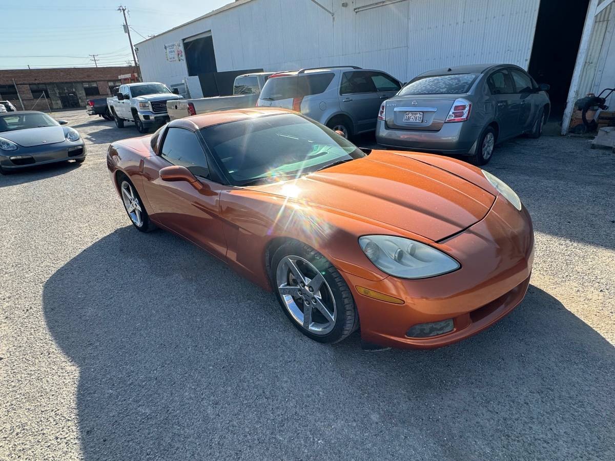 2007 Orange Chevrolet Corvette   | C6 Corvette Photo 4