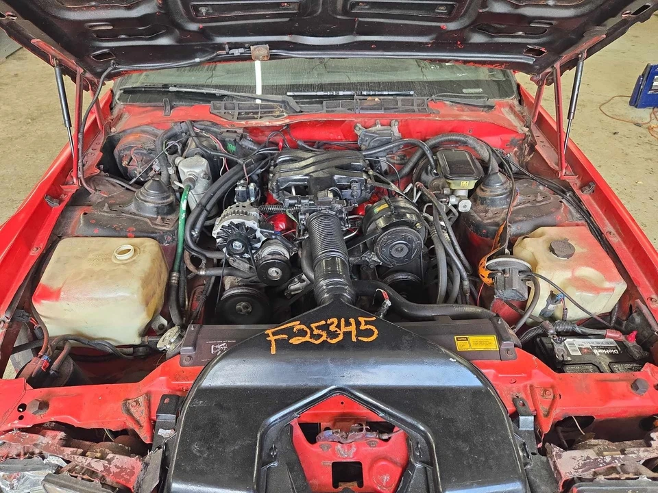 Used Front Right Door Window Regulator Front fits: 1992 Chevrolet Camaro electri Foto 4 de 4