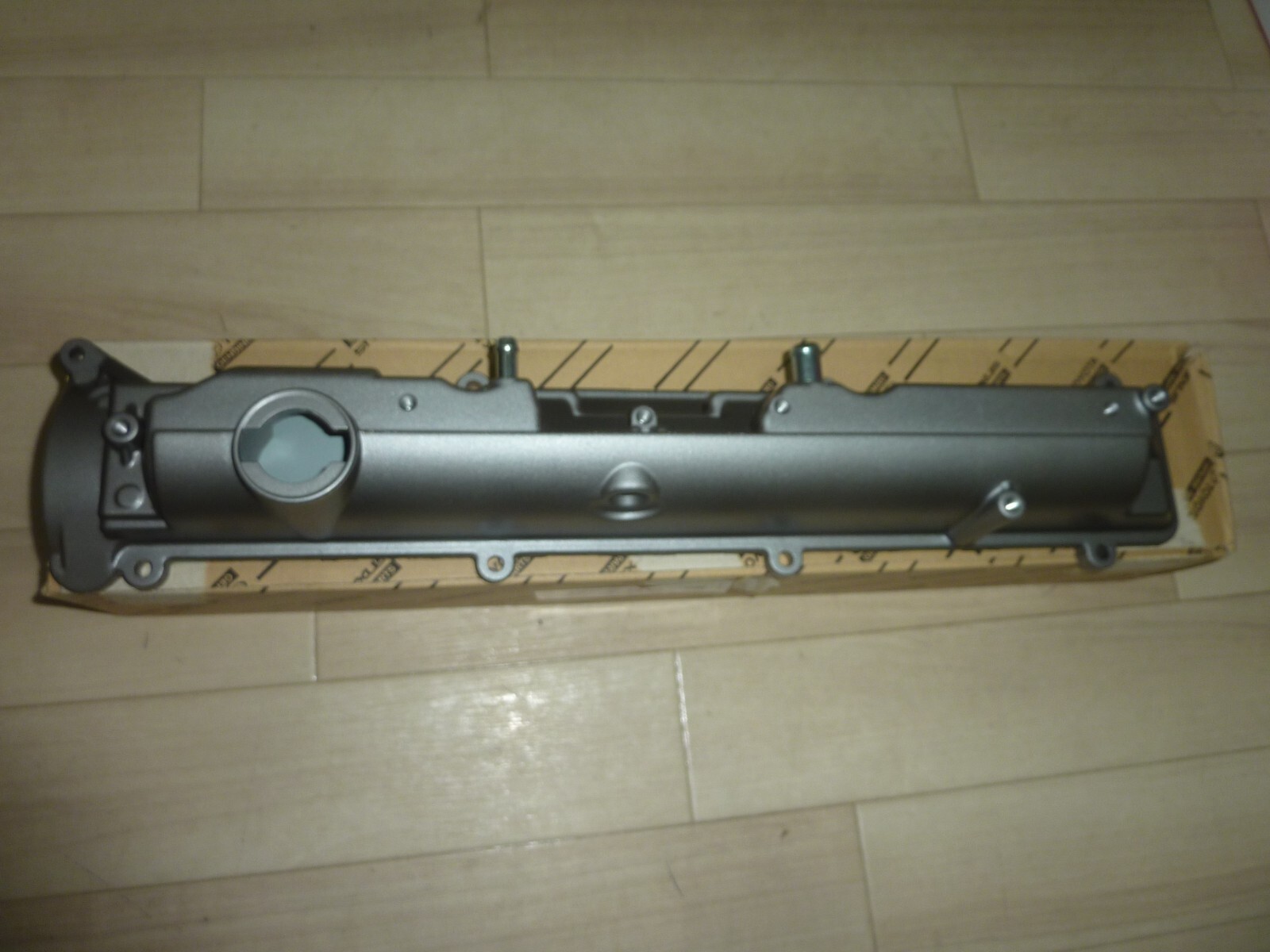 Genuine Toyota Valve Cover VVTI Supra 9702 2JZGTE 1120146050 (just