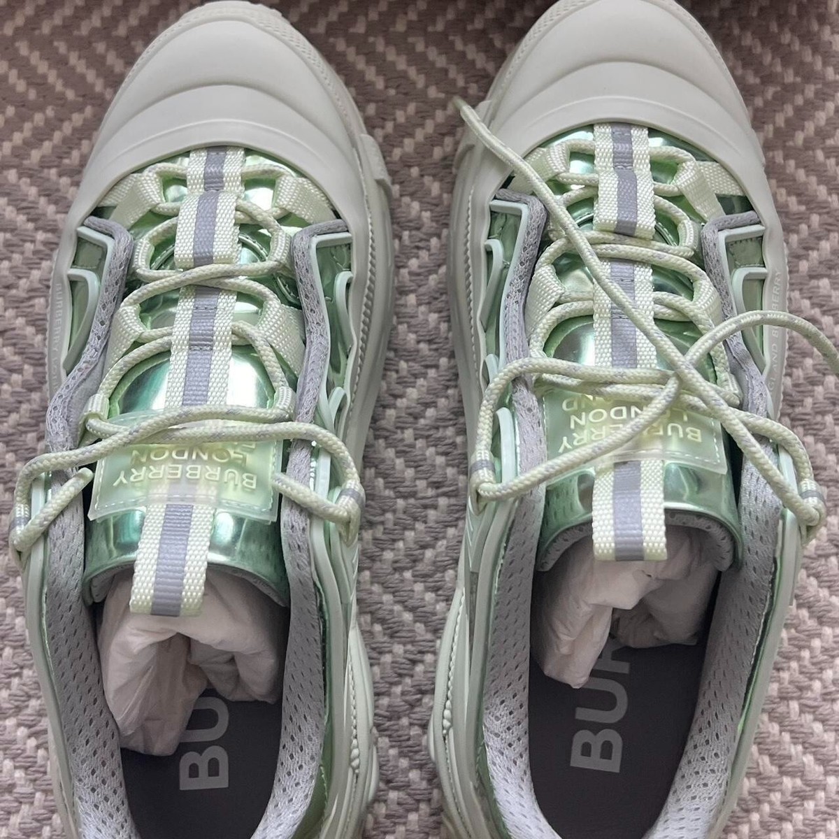 Chunky Burberry Arthur Green Sneakers In Box Great Condition Chunky Burberry Arthur Green Sneakers In Box Great Condition