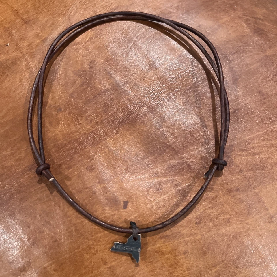 Abercrombie and Fitch A&F 复古皮革 1892 金属纽约项链 罕见 — 第 2/2 张图片