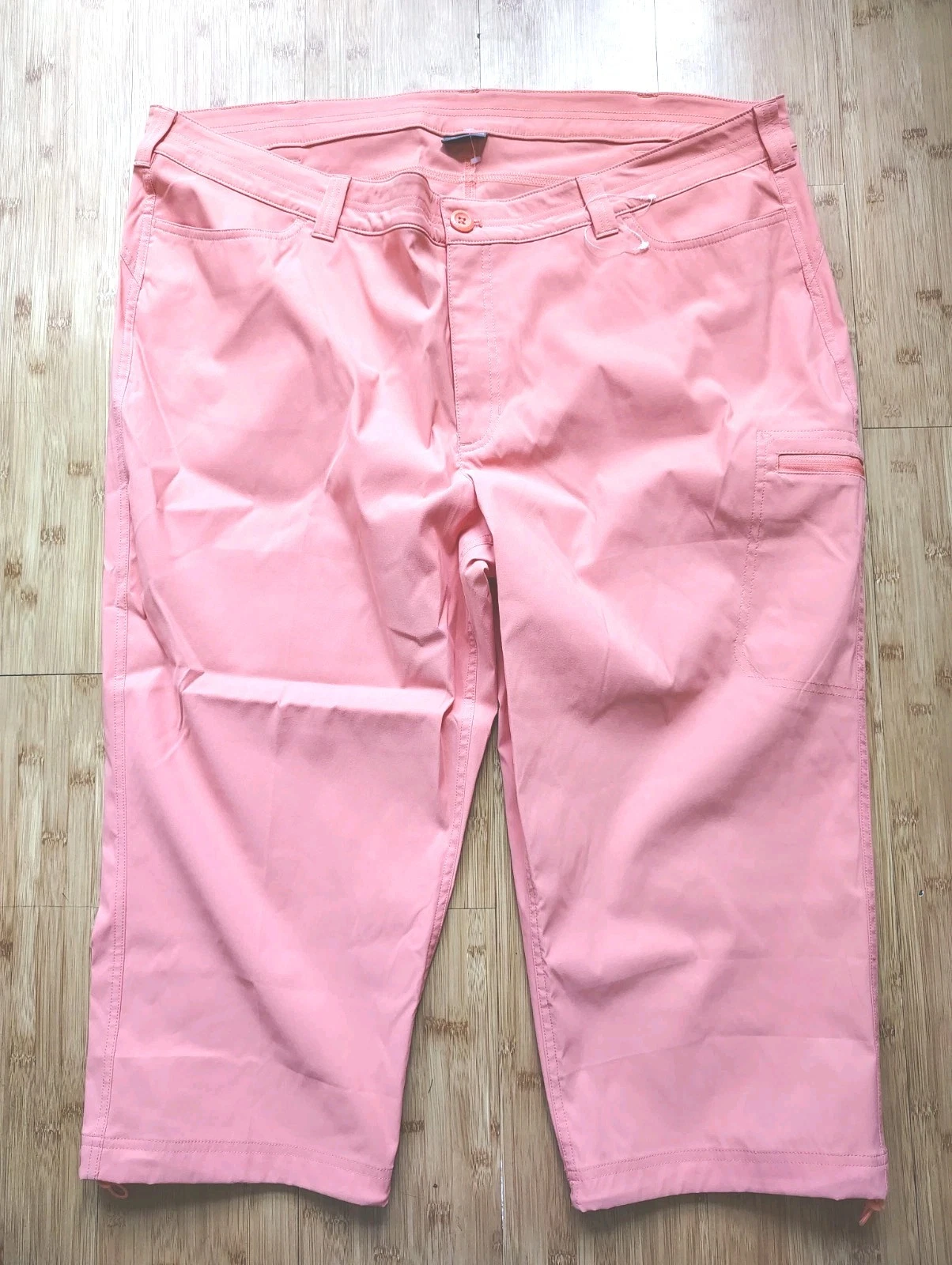 Eddie Bauer Rainer Capri Pants Hiking Outdoor Coral Pink Women’s 24W NWOT