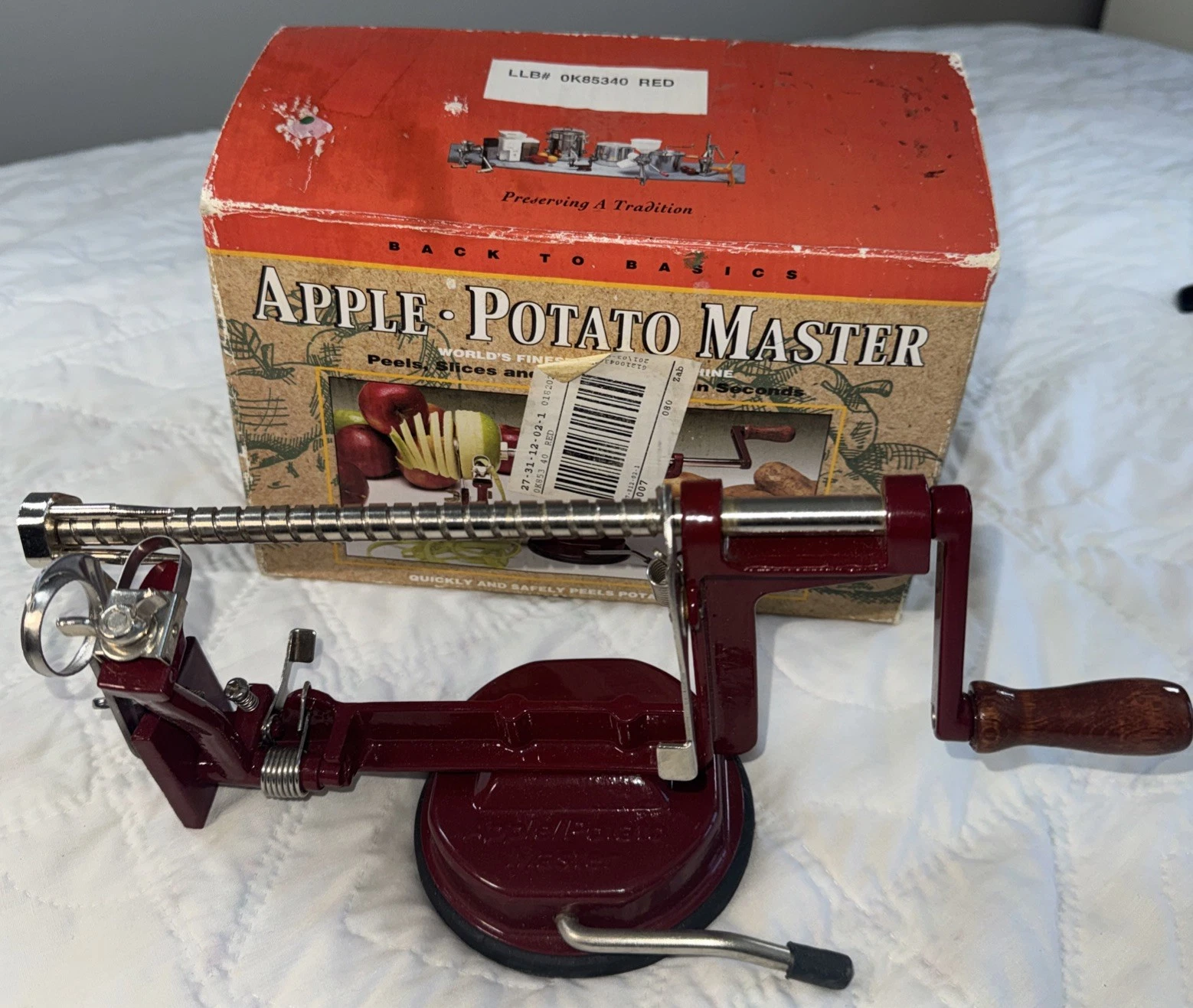 VINTAGE Back To Basics Apple/Potato Peeler/Slicer Suction Base Red Original Box