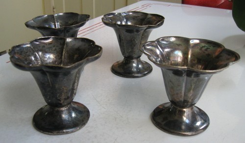 4 ANTIQUE VICTOR S. CO. SILVERPLATE ICE CREAM TULIP CUPS FROM OLD SODA FOUNTAIN