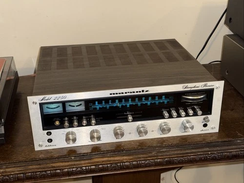 Vintage Marantz 2250 Stereo Receiver -Working, Solid and Clean