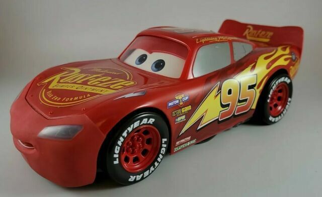 Best Buy: Mattel Disney-Pixar Cars 3: Tech Touch Lightning McQueen