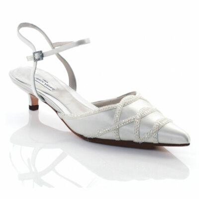 Benjamin Adams POWELL 50 % RABATT Brautschuhe elfenbeinfarben Leder Swarovski Kristall UK 4