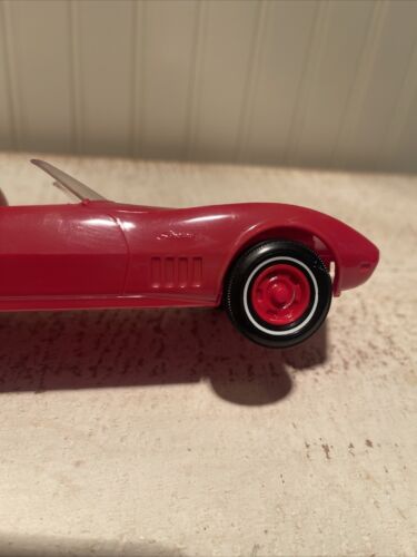 AMT Plastic 1/25 Scale 1969 C3 Chevrolet Corvette Stingray Convertible Promo Car - Picture 5 of 23