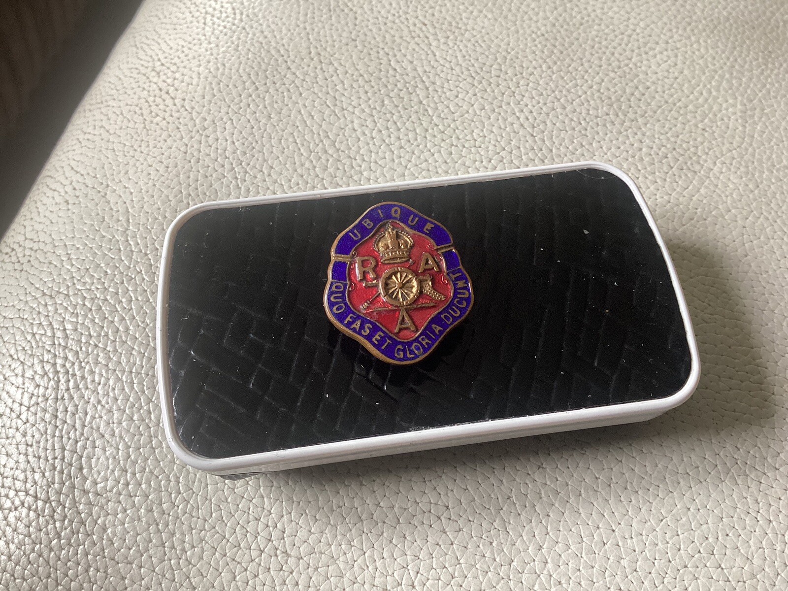 Picture 1 of 4