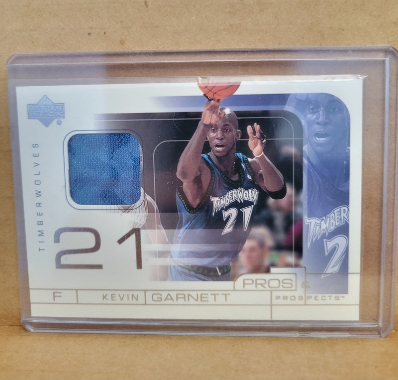 2001-02 Upper Deck Pros & Prospects Game Jerseys Kevin Garnett #KG HOF