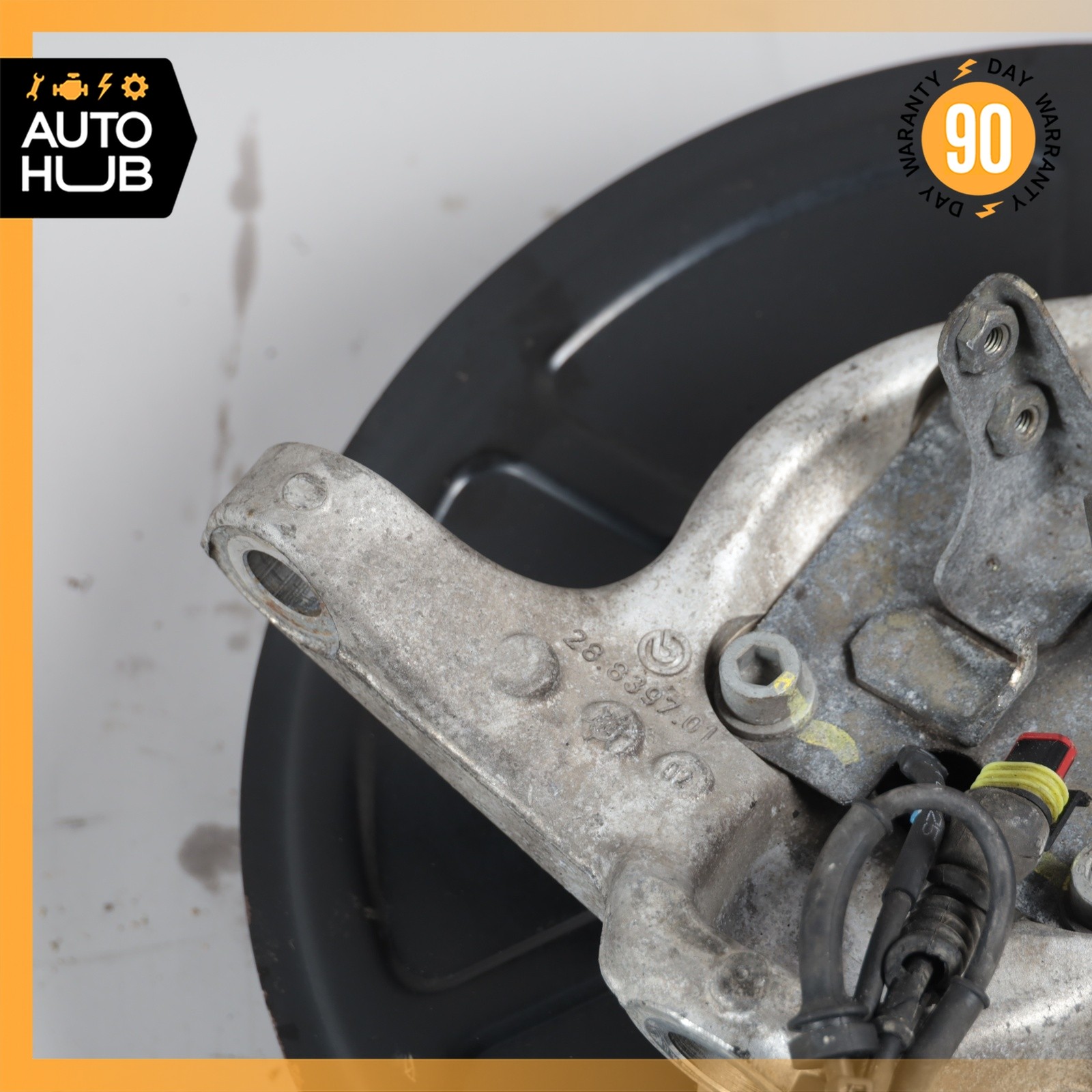 02-05 Maserati M138 4200 Coupe GranSport Front Left Side Spindle Knuckle OEM 31k