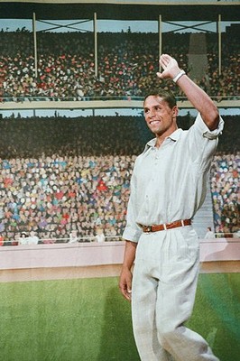 Olympic decathlete Dan O'Brien arrives on August 7 1996 TV Old Photo 1