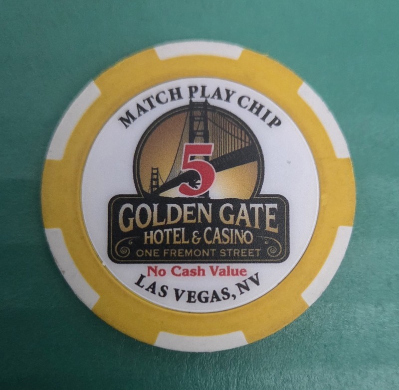 Golden Gate Casino Las Vegas, NV $5 Match Play NCV Casino Chip (Yellow)
