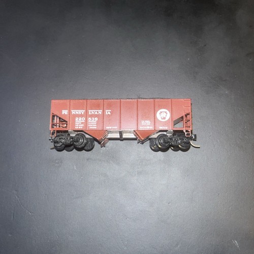 Kadee Micro Trenes Escala N PRR Doble Bahía Tolva Coche #220538 | Zustand: Used